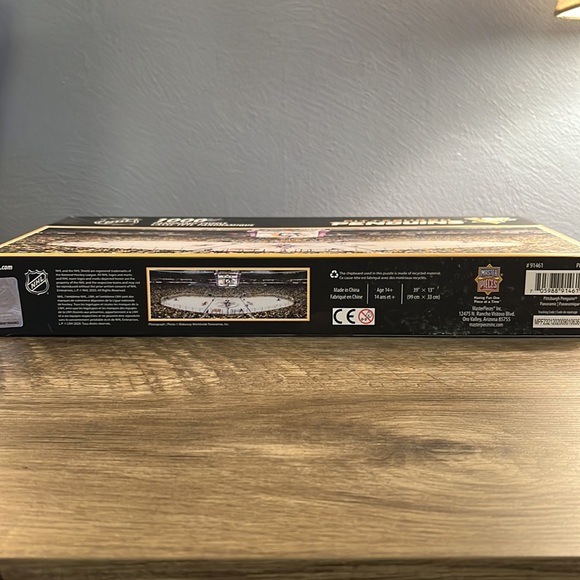 1,000 Piece Pittsburgh Penguins Jigsaw Puzzle - Picture 4 of 5